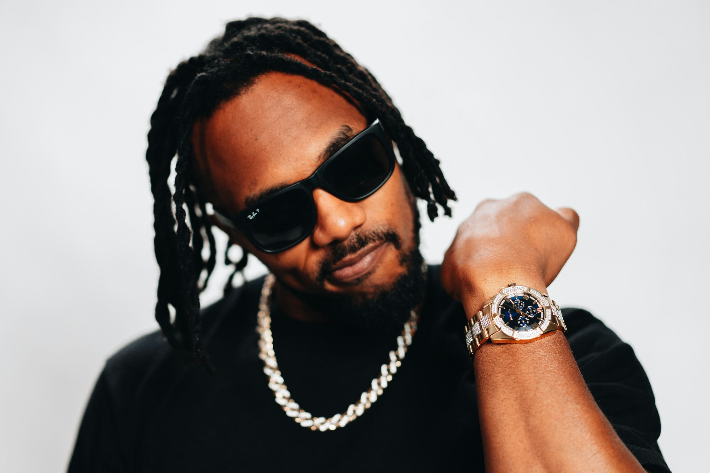 Gender-fluid luxury Jewelry and Sunglasses